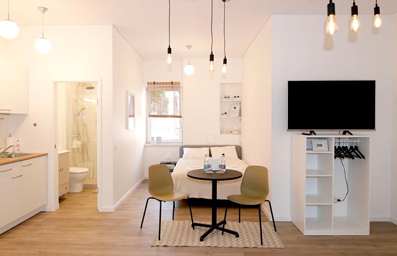 Minimalist Studio Old Town Apartments By Hostlovers Kaunas Dış mekan fotoğraf