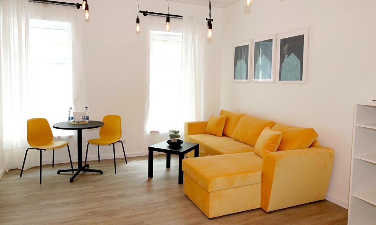 Minimalist Studio Old Town Apartments By Hostlovers Kaunas Dış mekan fotoğraf